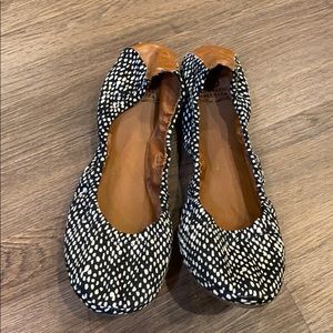 Lucky Brand black and white ballet flat size 9